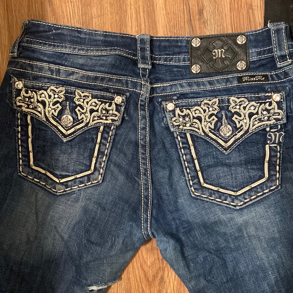 Miss me jeans in okay condition
